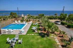 Mariza's Beachfront Apartment with Private Pool